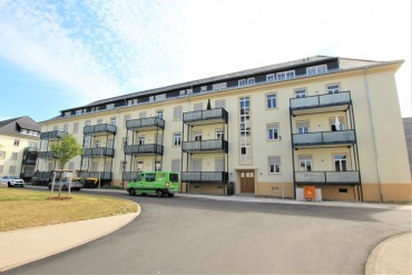 BEREITS VERKAUFT/VERMIETET Erstbezug nach Sanierung: Moderne und sehr helle 1-Zimmer-Wohnung mit Einbauküche,  Balkon und Stellplatz (C23)