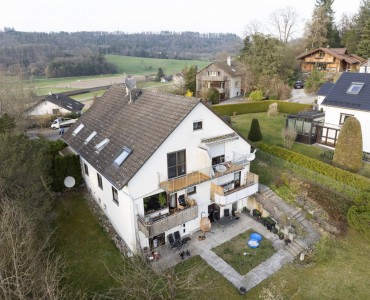ATTRAKTIVES INVESTMENT Vermietete Wohnung mit Entwicklungspotenzial